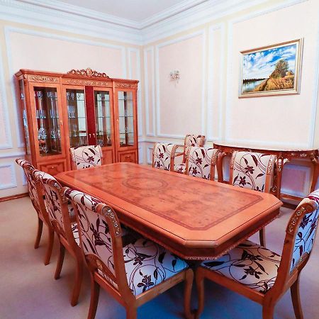 מינסק Vip Apartments Dipservice Hall מראה חיצוני תמונה