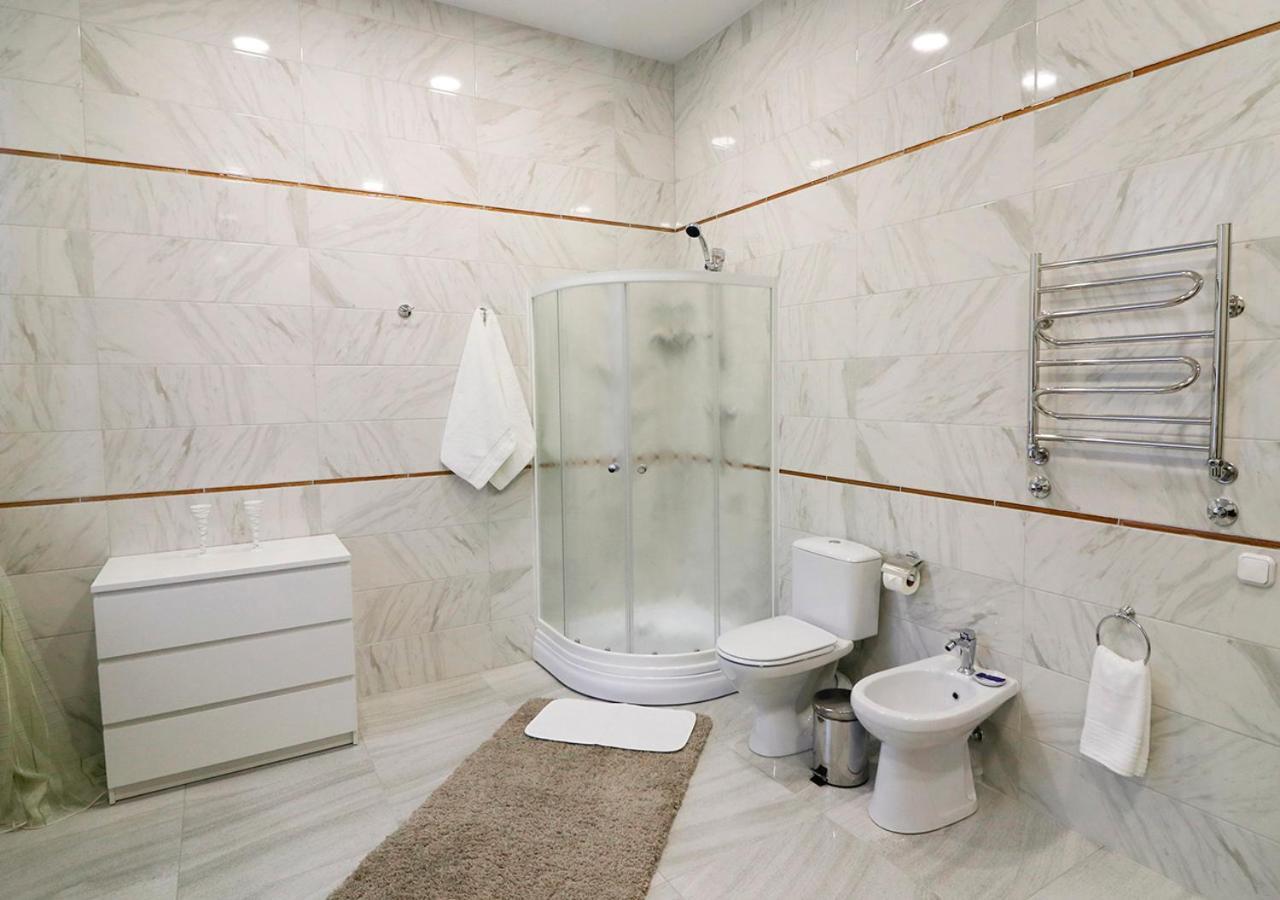 מינסק Vip Apartments Dipservice Hall מראה חיצוני תמונה