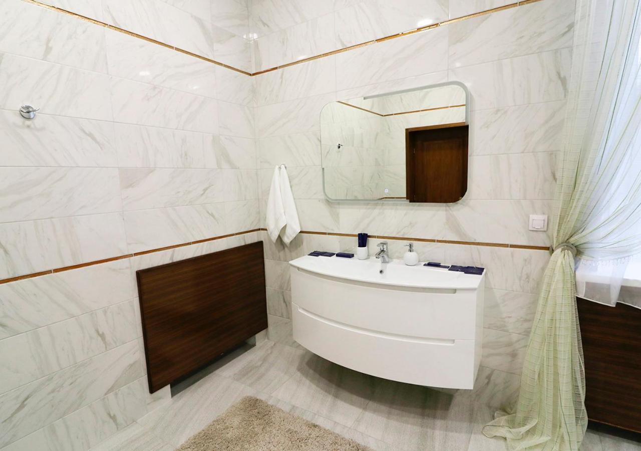 מינסק Vip Apartments Dipservice Hall מראה חיצוני תמונה