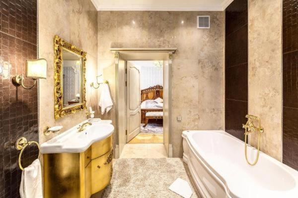 מינסק Vip Apartments Dipservice Hall מראה חיצוני תמונה